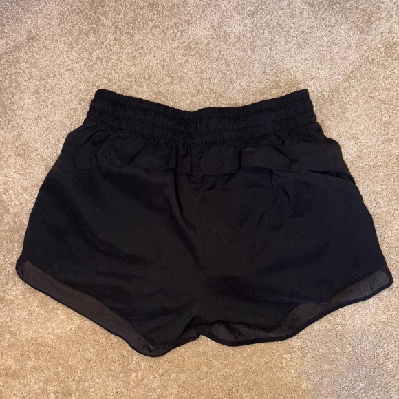 Mesh Racer Run Mid Rise 4 Short (XS) - Picture 6 of 7